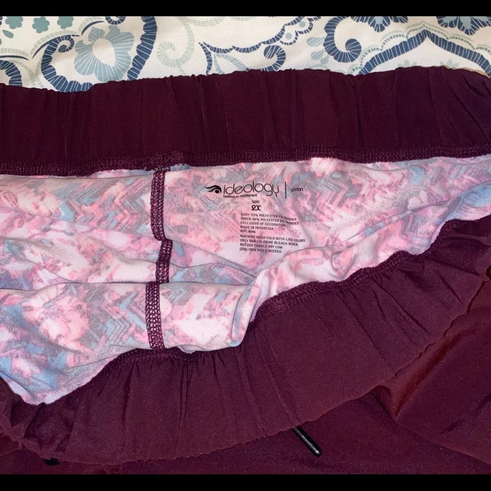 Work out shorts - Picture 3 of 5